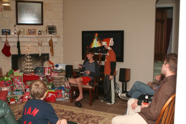 2012-12-24 043 Christmas Eve at T&S.jpg